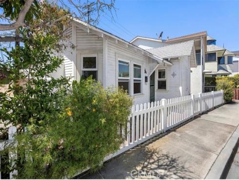 805 W Bay  , Newport Beach, CA