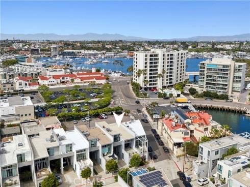 517  30th   Street, Newport Beach, CA