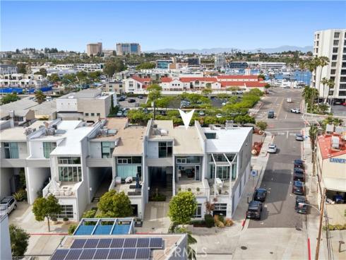 517  30th   Street, Newport Beach, CA