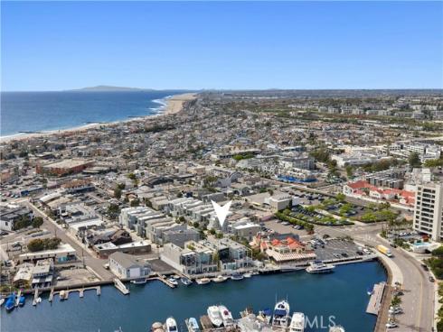 517  30th   Street, Newport Beach, CA