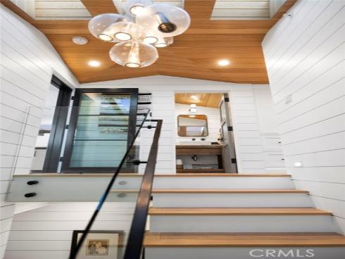 409  North Bayfront  , Newport Beach, CA