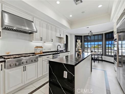 19  Belmont  , Newport Beach, CA