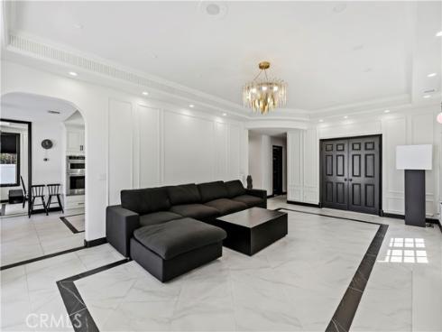 19  Belmont  , Newport Beach, CA