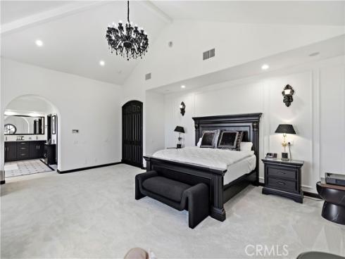 19  Belmont  , Newport Beach, CA