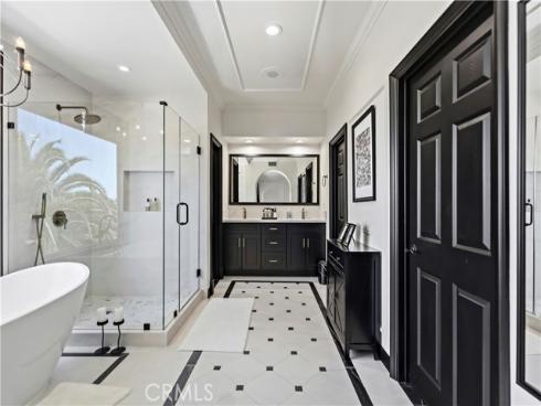 19  Belmont  , Newport Beach, CA