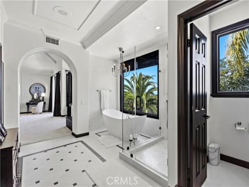 19  Belmont  , Newport Beach, CA