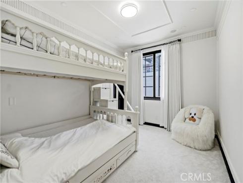 19  Belmont  , Newport Beach, CA