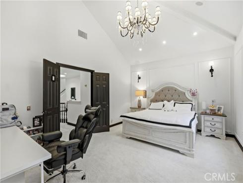 19  Belmont  , Newport Beach, CA