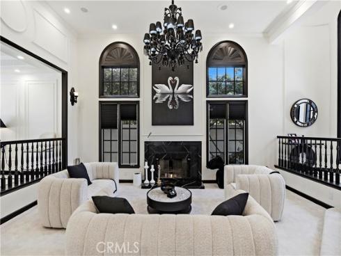 19  Belmont  , Newport Beach, CA