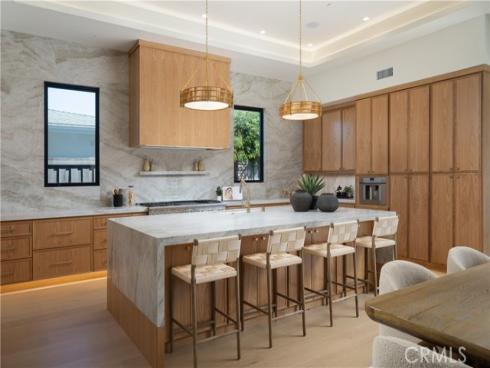 1453  Galaxy Dr  , Newport Beach, CA