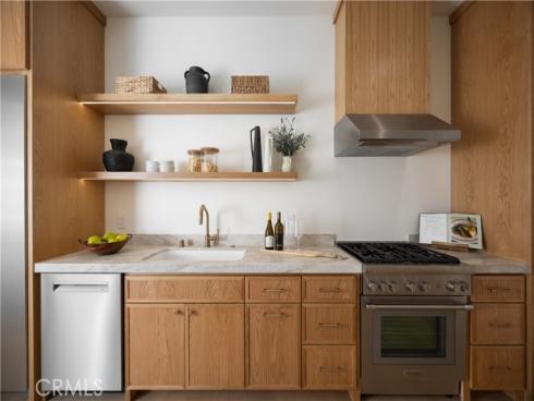 1453  Galaxy Dr  , Newport Beach, CA