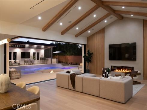 1453  Galaxy Dr  , Newport Beach, CA