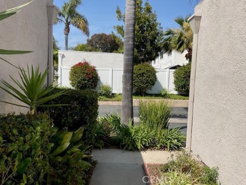 2602 Vista del Oro , Newport Beach, CA
