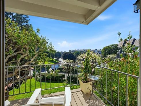 300 Cagney 206 , Newport Beach, CA