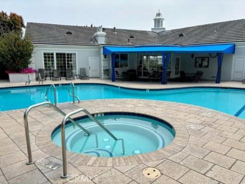 300 Cagney 206 , Newport Beach, CA