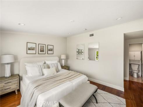 525 Vista Flora , Newport Beach, CA