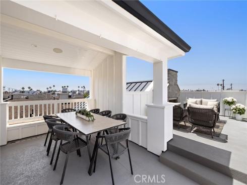 330 Onyx Avenue , Newport Beach, CA