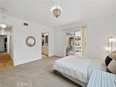 2284 Redlands , Newport Beach, CA