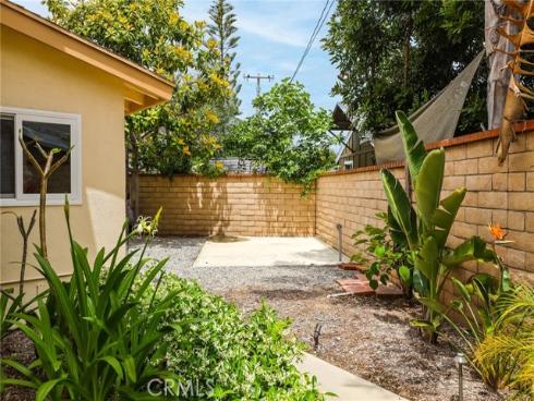 2284 Redlands , Newport Beach, CA