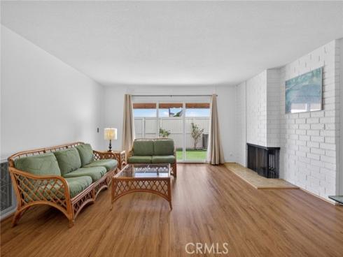 1086 Buckingham , Newport Beach, CA