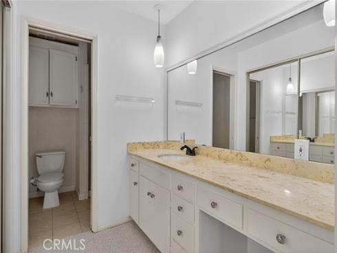 1086 Buckingham , Newport Beach, CA