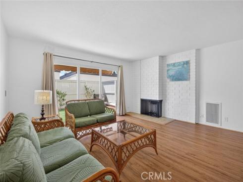 1086 Buckingham , Newport Beach, CA