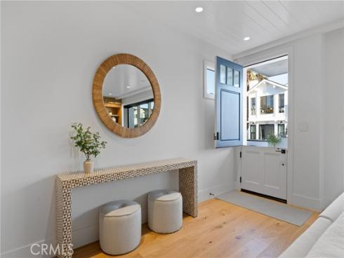 123  44th   Street, Newport Beach, CA
