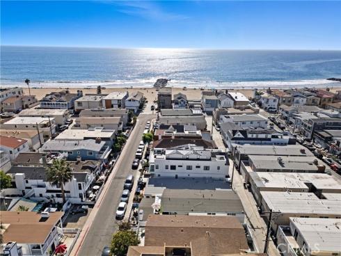 123  44th   Street, Newport Beach, CA