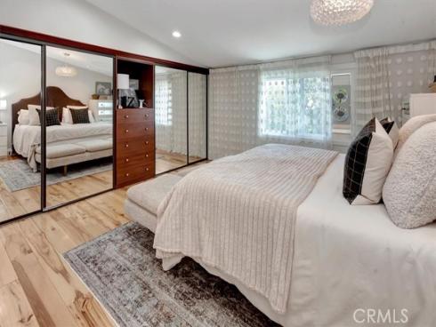 683 Vista Bonita , Newport Beach, CA