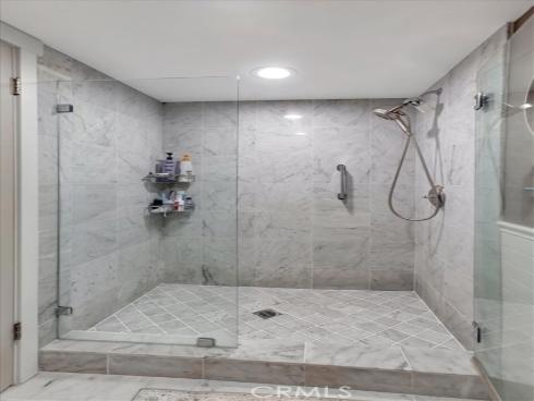 683 Vista Bonita , Newport Beach, CA