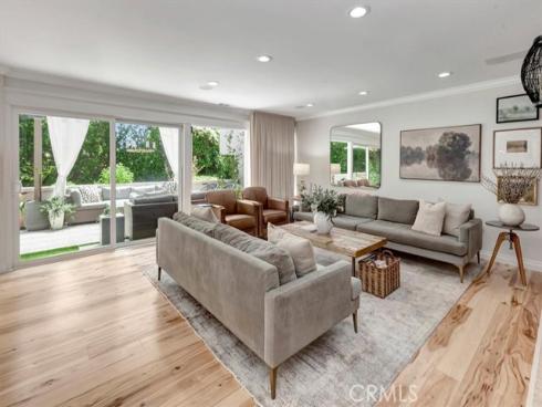 683 Vista Bonita , Newport Beach, CA