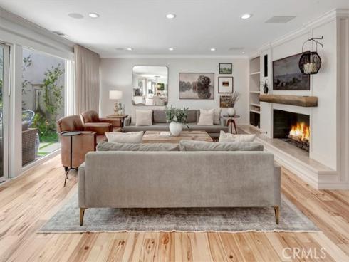 683 Vista Bonita , Newport Beach, CA