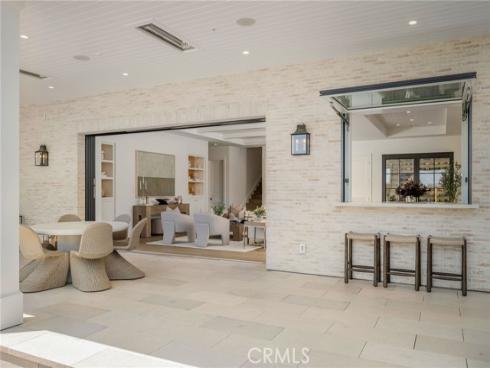 702  Saint James Pl  , Newport Beach, CA