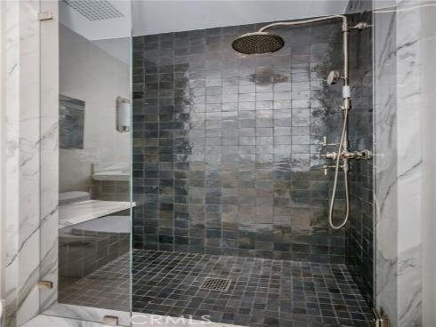 702  Saint James Pl  , Newport Beach, CA