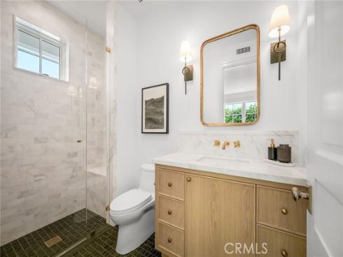 702  Saint James Pl  , Newport Beach, CA