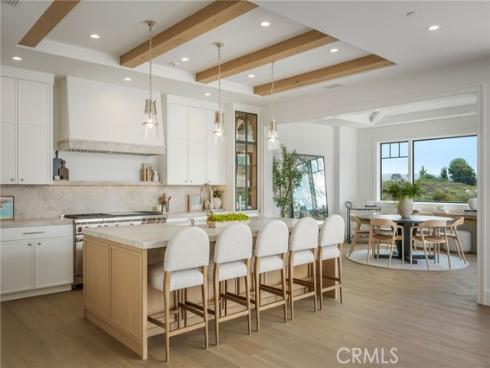 702  Saint James Pl  , Newport Beach, CA