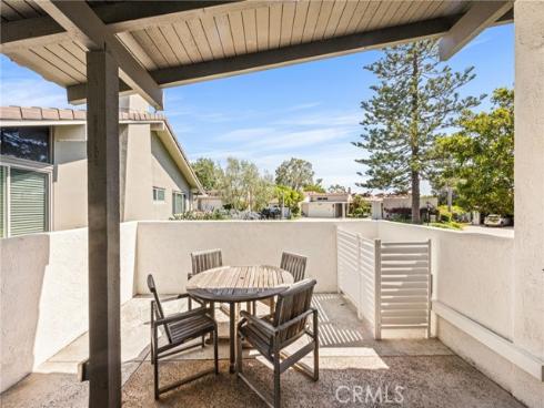 2108 Vista Entrada , Newport Beach, CA
