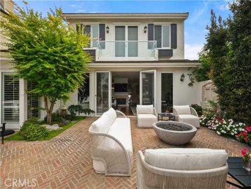 18  Rue Grand Vallee  , Newport Beach, CA
