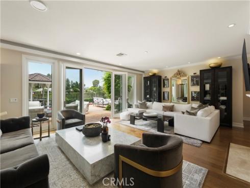 18  Rue Grand Vallee  , Newport Beach, CA