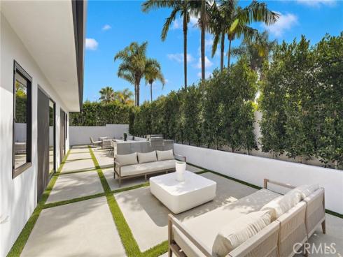 1312 Dover Drive, Newport Beach, CA