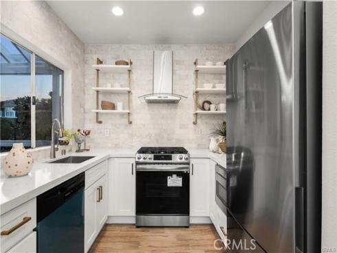 110 Hartford 64 Drive, Newport Beach, CA
