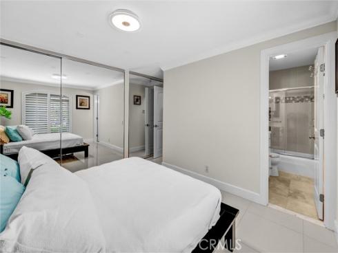 500 Cagney 217 , Newport Beach, CA