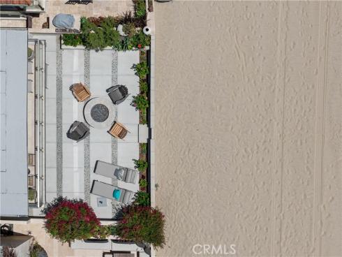 6704 W Oceanfront , Newport Beach, CA