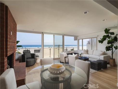 6704 W Oceanfront , Newport Beach, CA