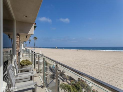 6704 W Oceanfront , Newport Beach, CA