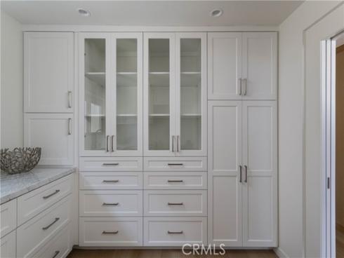 6704 W Oceanfront , Newport Beach, CA