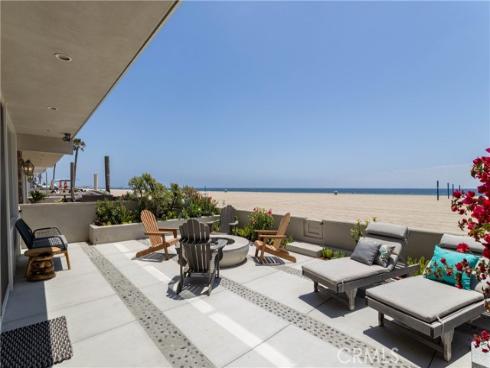 6704 W Oceanfront , Newport Beach, CA