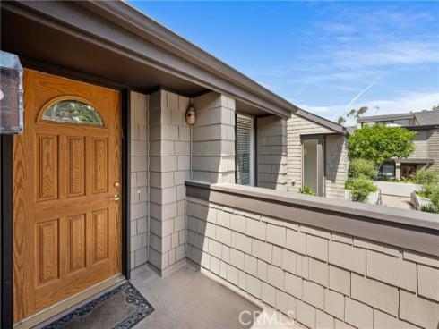 9 Canyon Island , Newport Beach, CA