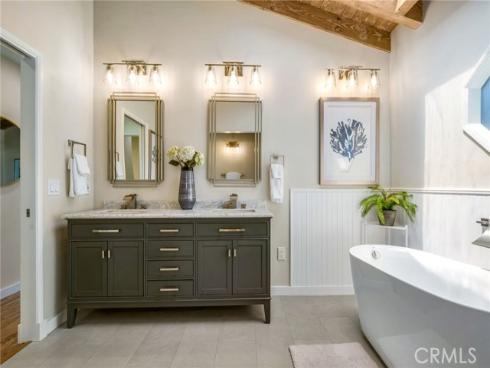 920 E Oceanfront  , Newport Beach, CA