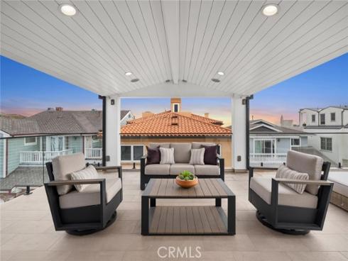 1717 E Ocean Boulevard, Newport Beach, CA